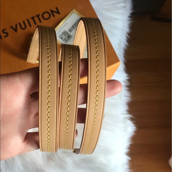 Louis Vuitton Croisette Azur Crossbody Handle - Picture 11 of 14